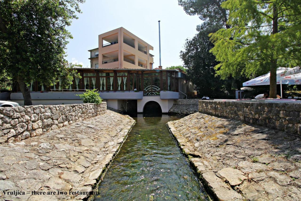 Apartment Puhov ซาดาร์ ภายนอก รูปภาพ